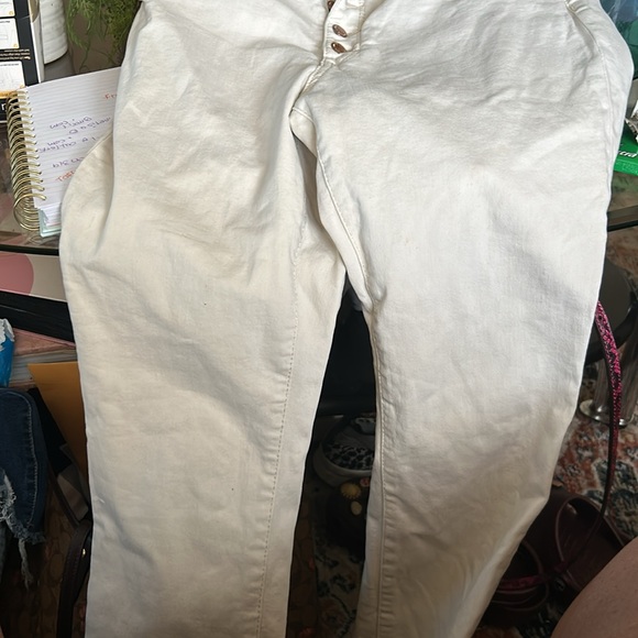 Cream colored jeans size 8/29r - Picture 2 of 2